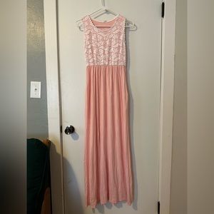 Pink Blush Casual Dress Size S, pockets, lace, full length, no slit